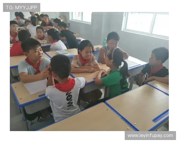 小黑子化身足球明星的奇幻之旅与梦想追逐